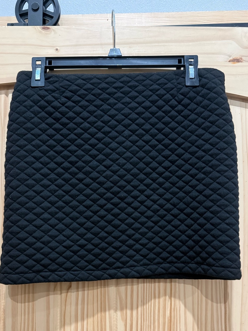 Black Quilted Women's Mini Skirt, Size Small